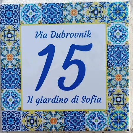 Holiday home Il Giardino Di Sofia Charm And Comfort *